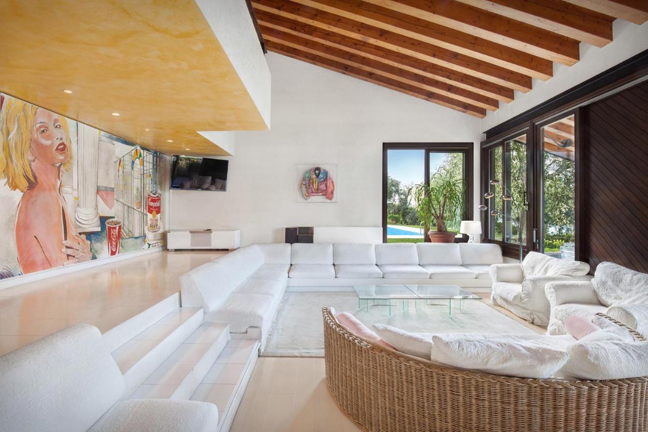 Villa Dismero-Un oasi di lusso e privacy Brenzone sul Garda Esterno foto