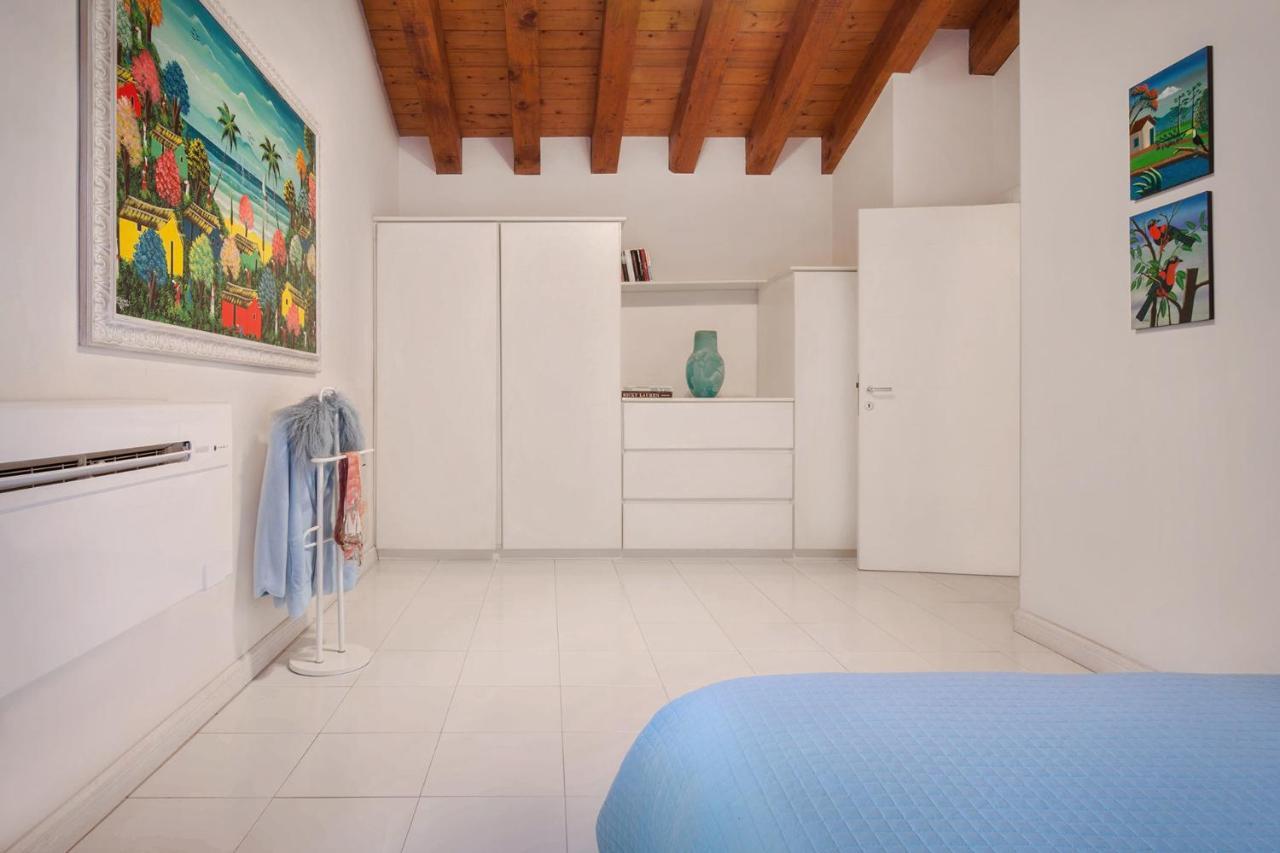 Villa Dismero-Un oasi di lusso e privacy Brenzone sul Garda Esterno foto